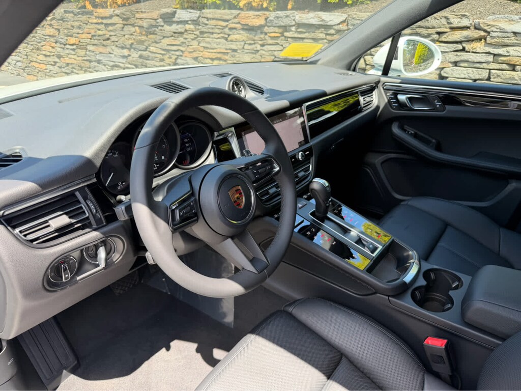 New 2026 Porsche Macan SUV