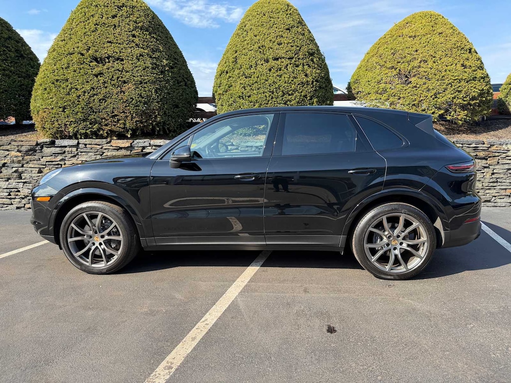 Certified 2023 Porsche Cayenne Platinum Edition SUV