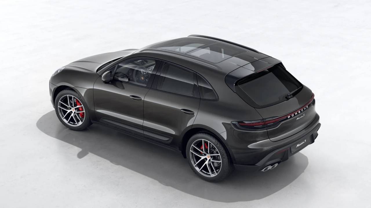 2026 Porsche Macan S photo 4