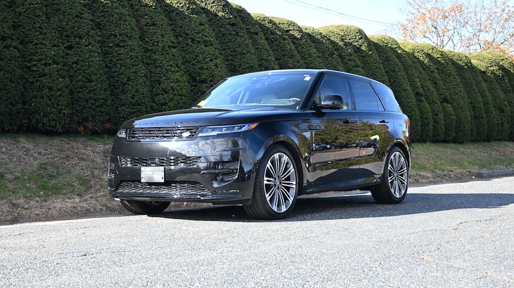 Used 2024 Land Rover Range Rover Sport Dynamic SE SUV