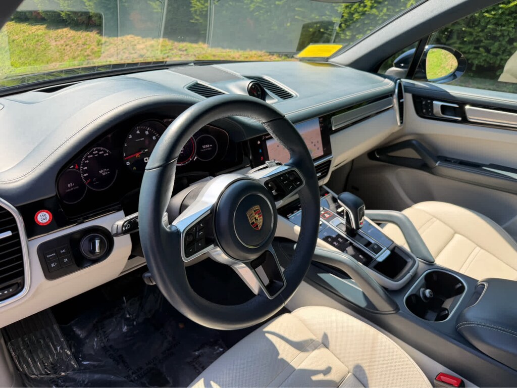 Certified 2023 Porsche Cayenne Platinum Edition SUV
