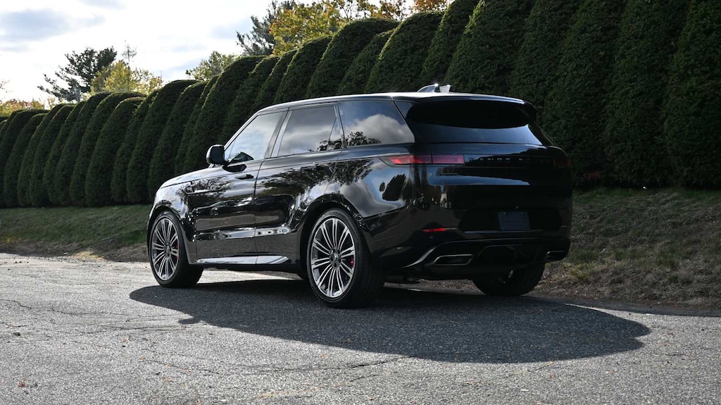 Used 2024 Land Rover Range Rover Sport Dynamic SE SUV