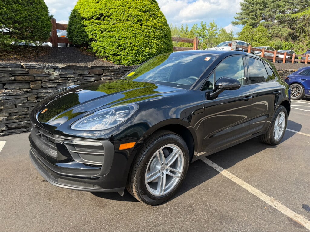 New 2026 Porsche Macan SUV