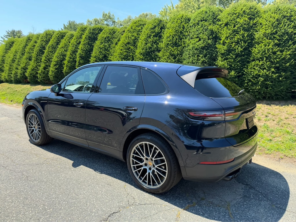 Certified 2023 Porsche Cayenne Platinum Edition SUV