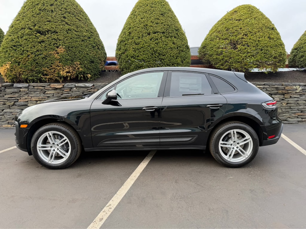 New 2026 Porsche Macan SUV