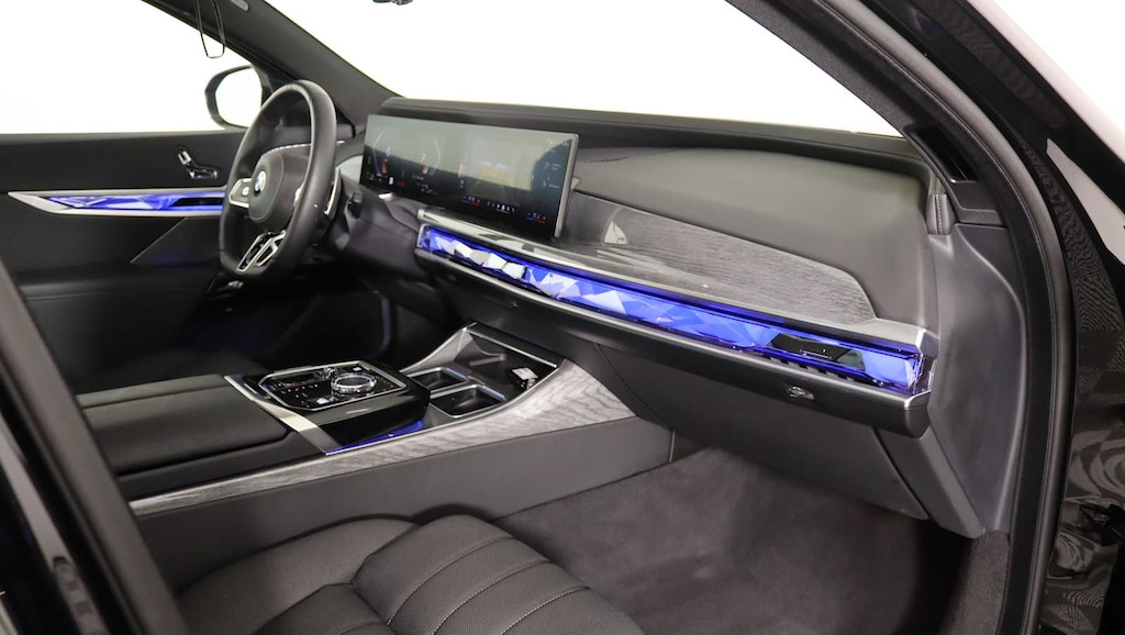 Used 2025 BMW 760i xDrive Sedan