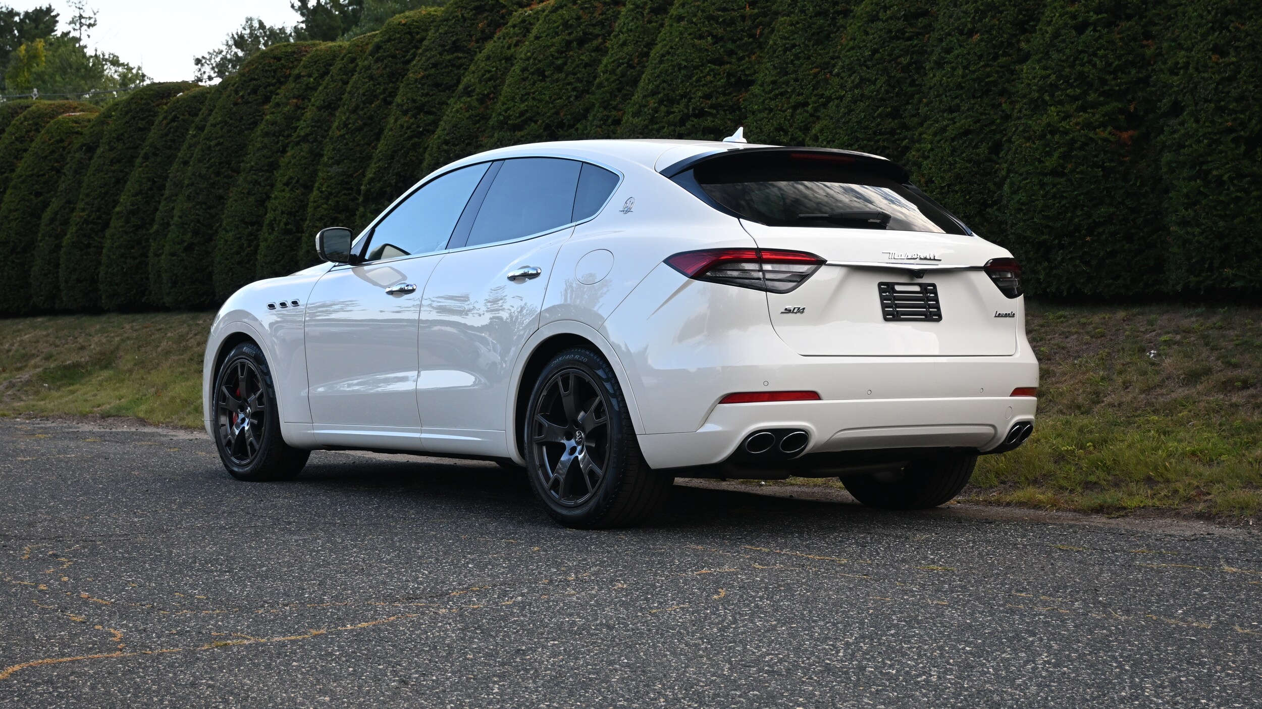 2021 Maserati Levante S photo 3