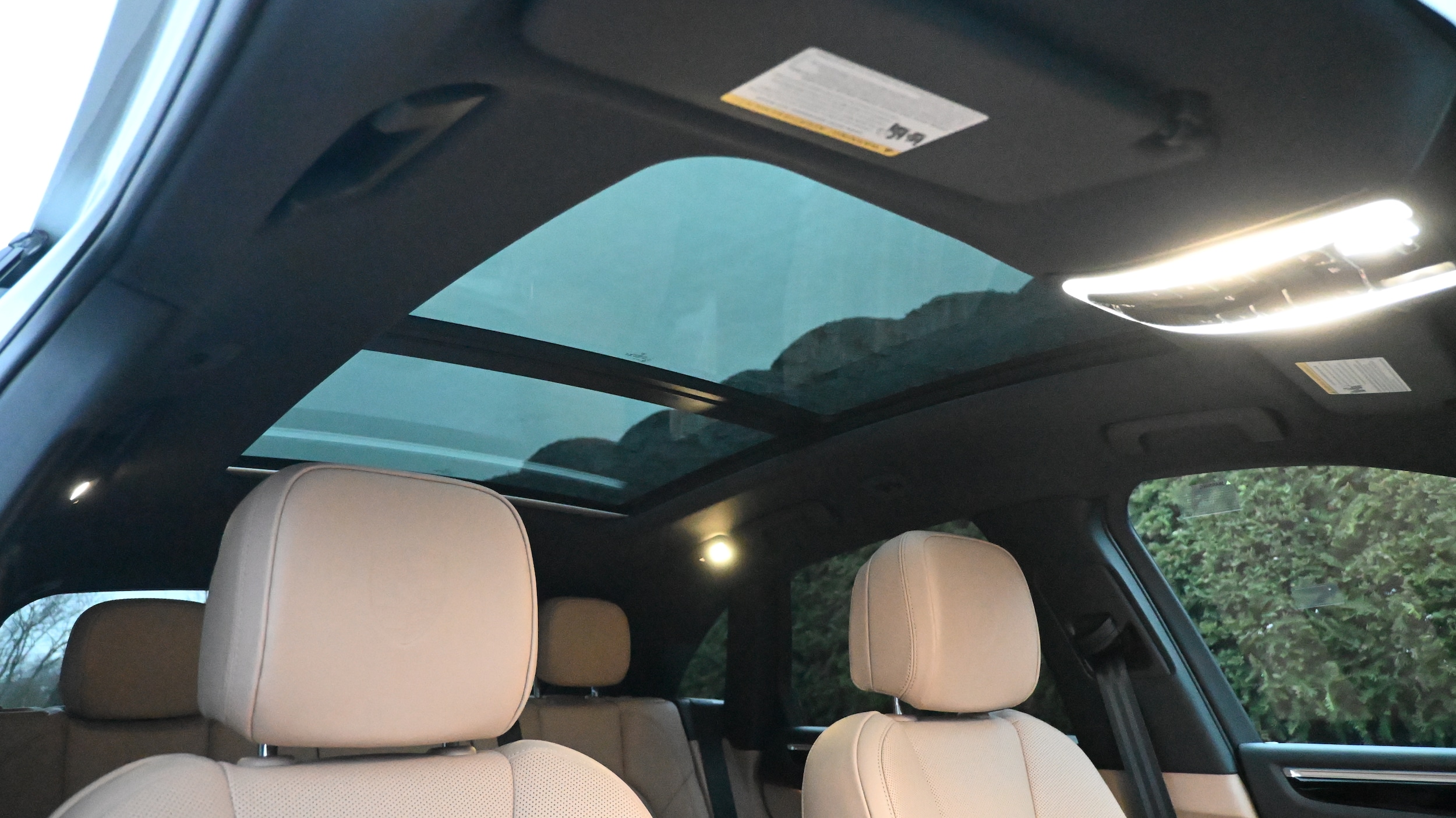 2026 Porsche Macan T - Photo 29