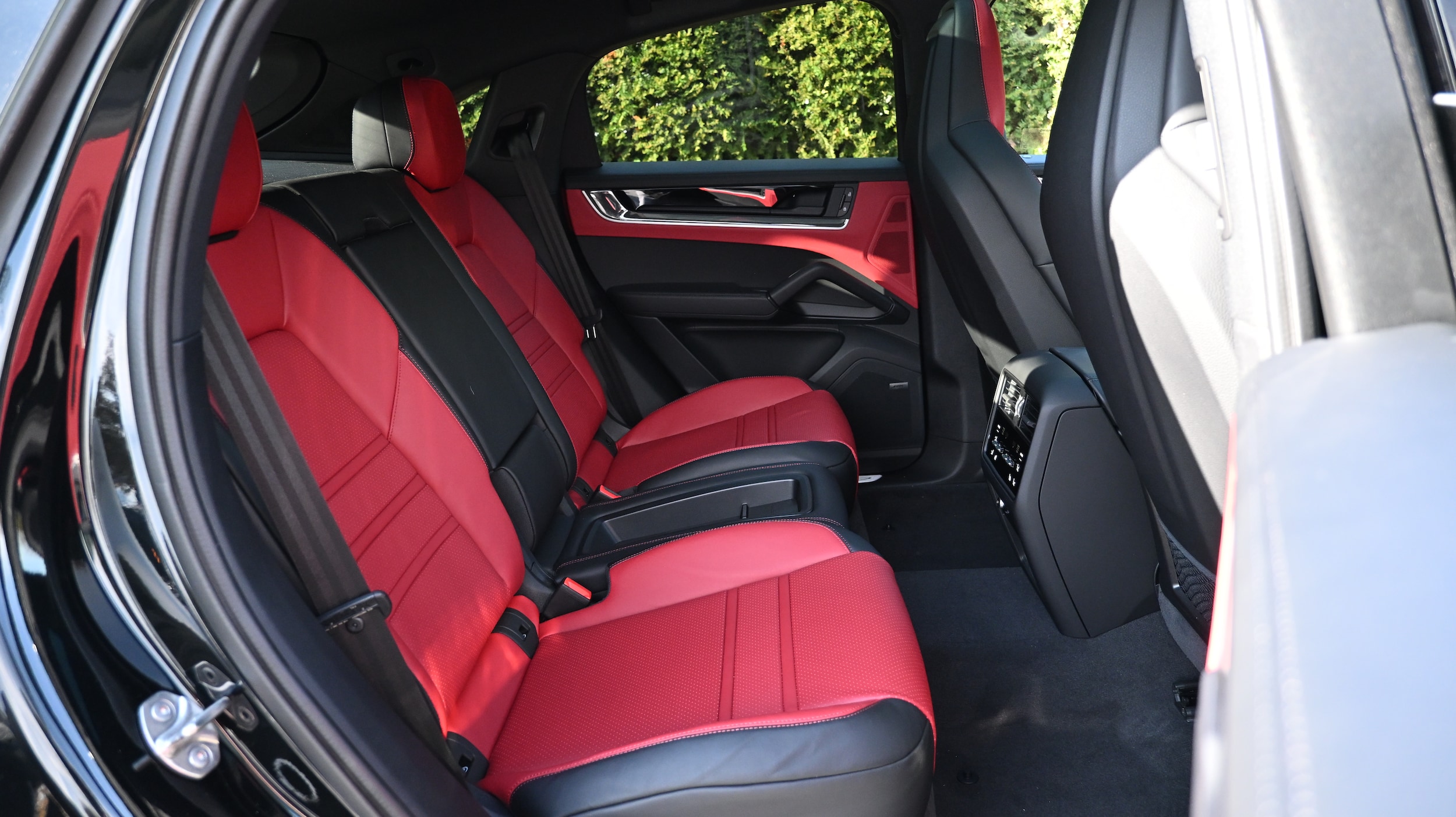 2026 Porsche Cayenne Coup S - Photo 27