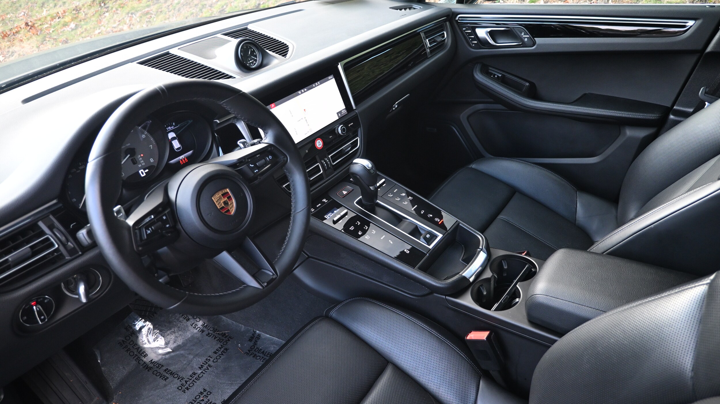 2022 Porsche Macan S photo 4