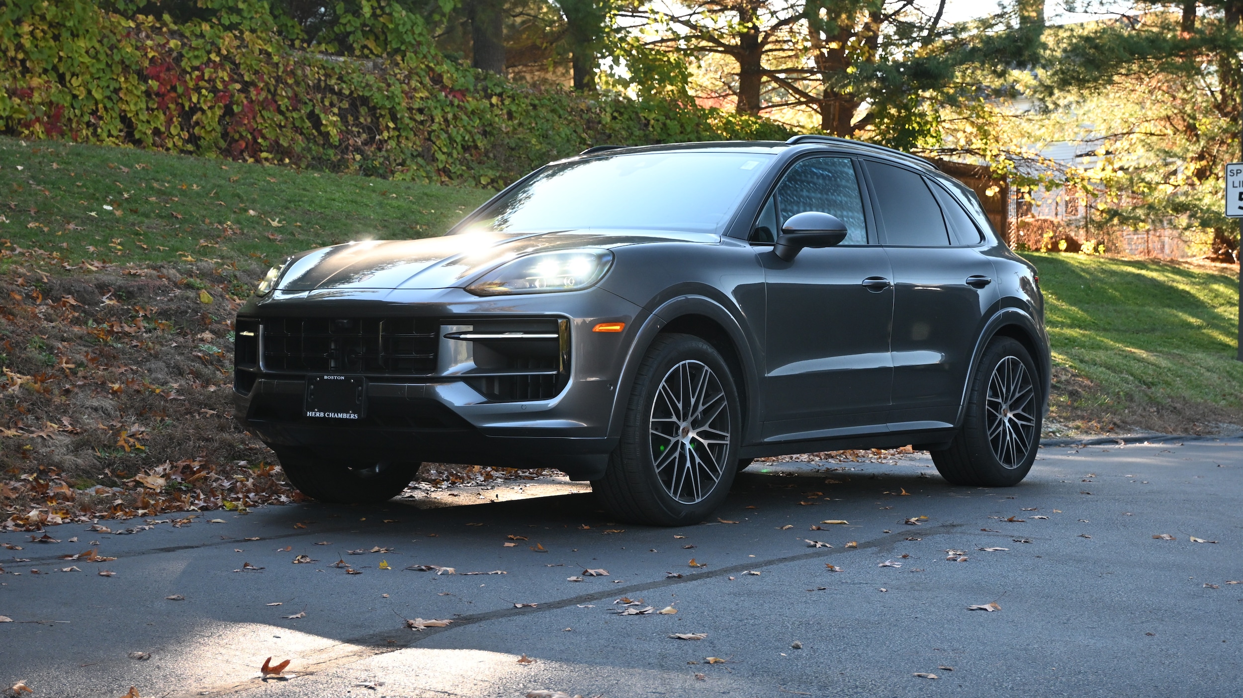 2025 Porsche Cayenne SUV 