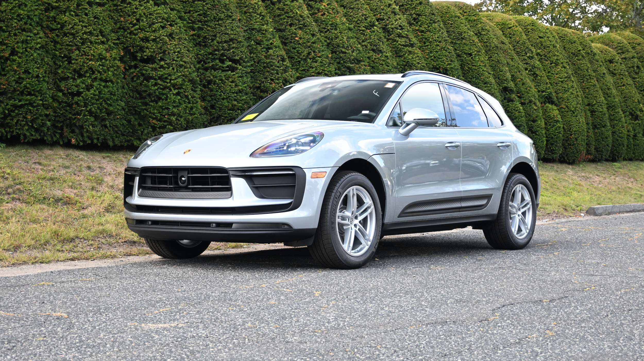 2025 Porsche Macan SUV 
