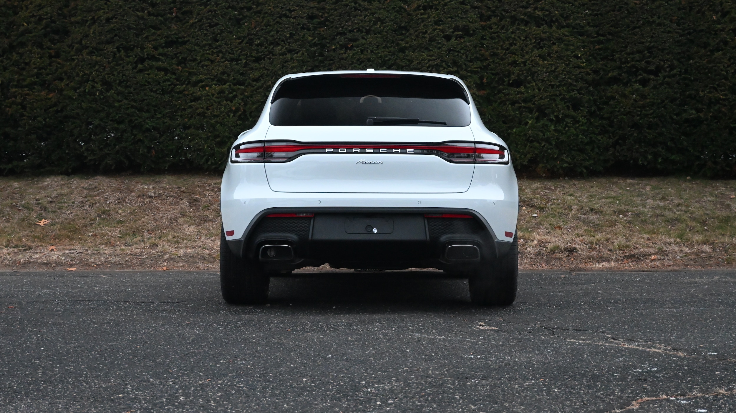 2026 Porsche Macan T - Photo 6
