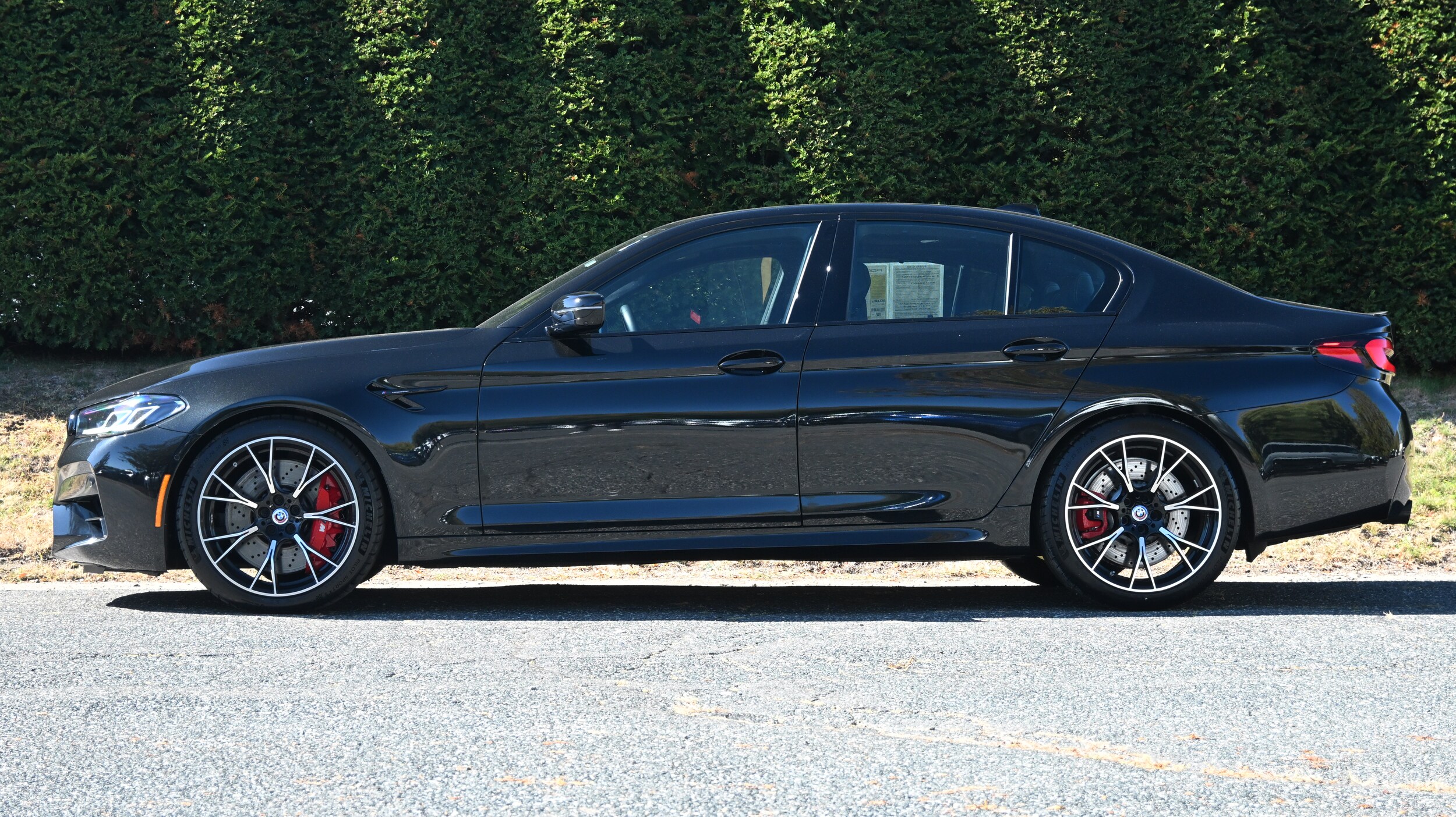 2023 Bmw M5 5 Sedan photo 2