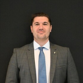 Staff member Anthony Vivona from ID_7d7455