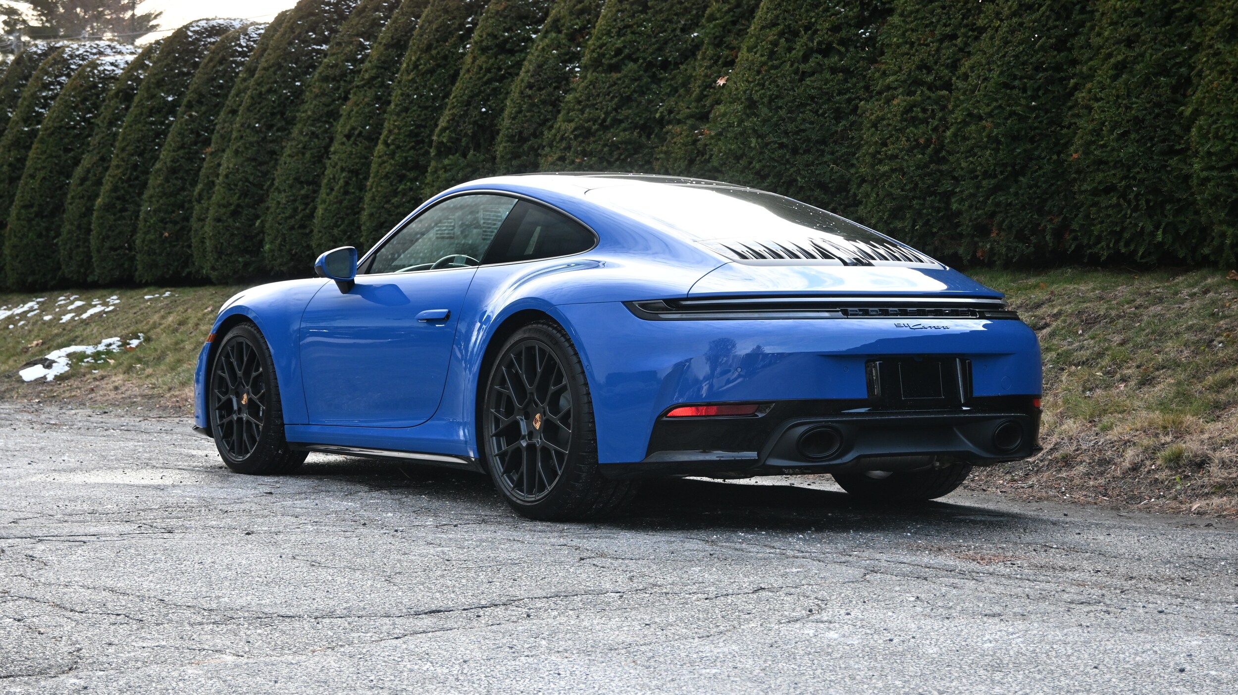 2025 Porsche 911 Coupe photo 3