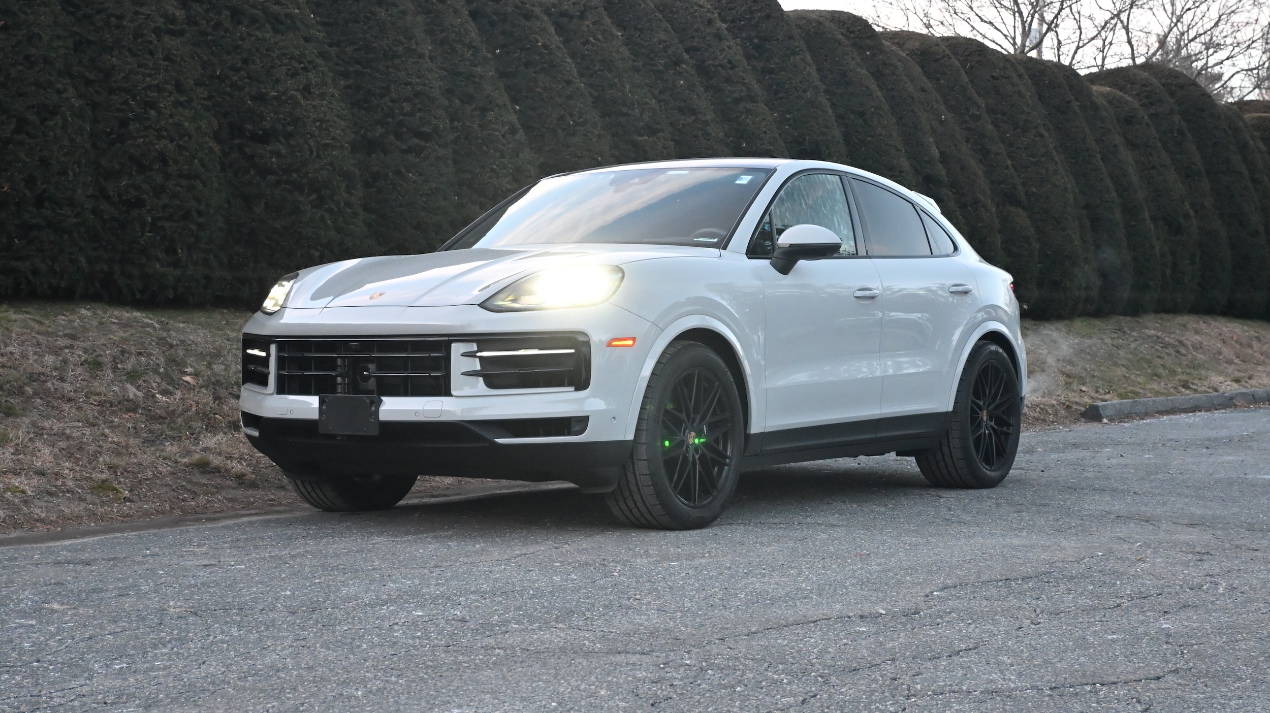2025 Porsche Cayenne Coup Base's photo
