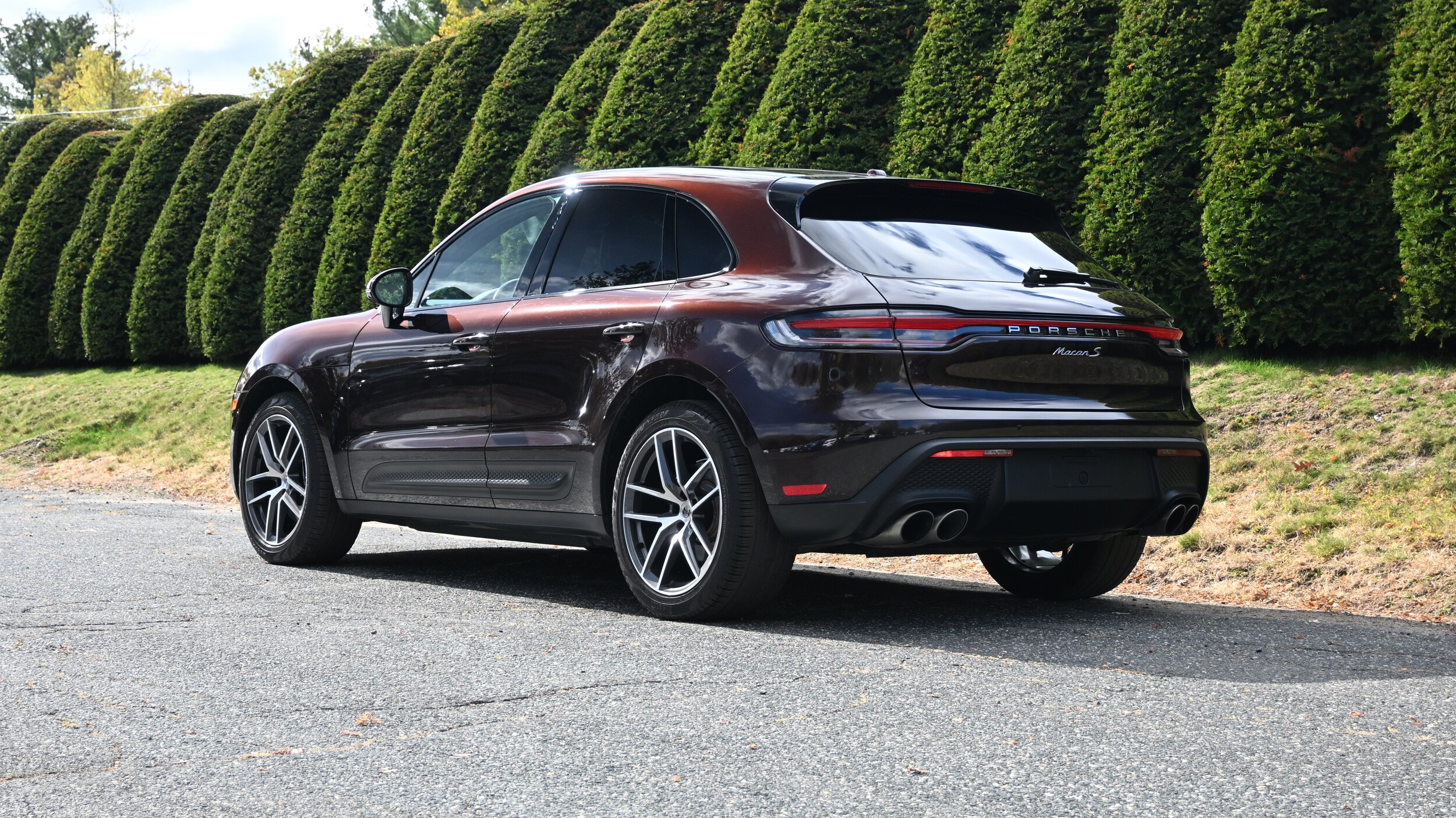 2023 Porsche Macan S photo 3