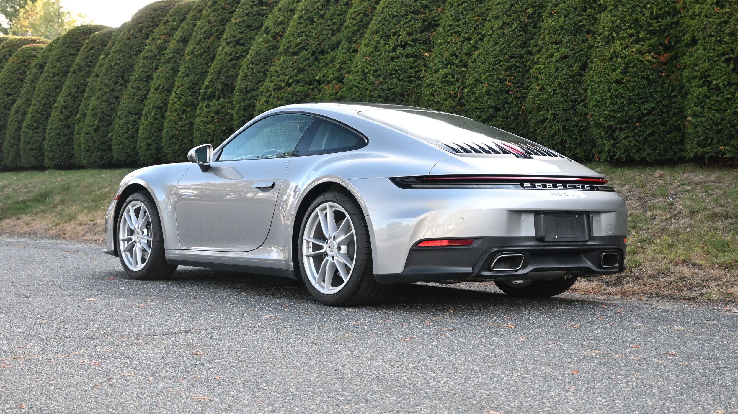 2025 Porsche 911 photo 3