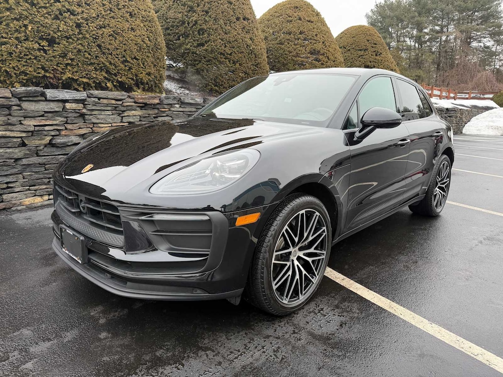 Certified 2025 Porsche Macan SUV