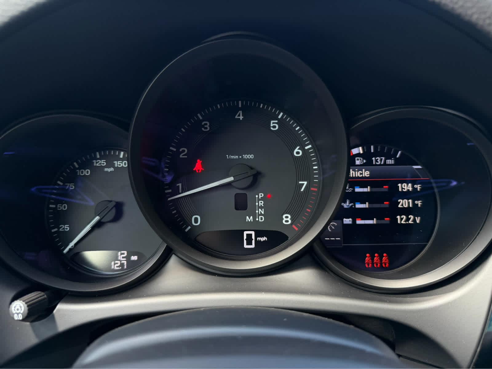 2026 Porsche Macan T - Photo 25