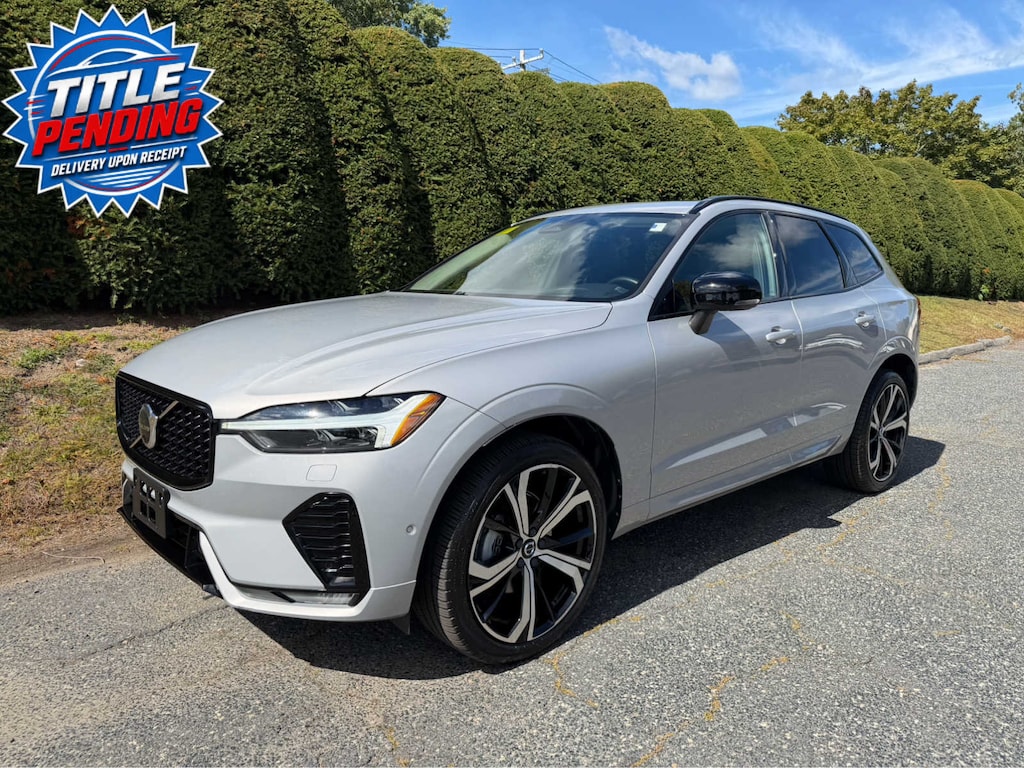Used 2023 Volvo XC60 B5 AWD Ultimate Dark SUV