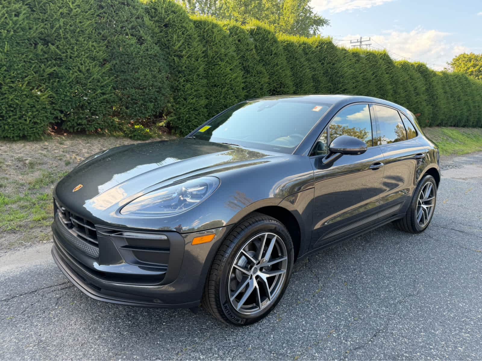  2026 Porsche Macan SUV / Crossover  Automatic