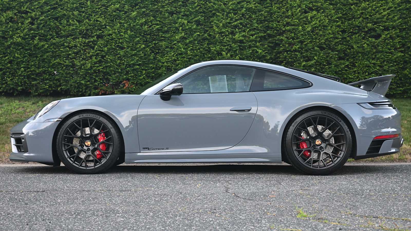 2024 Porsche 911 S photo 2