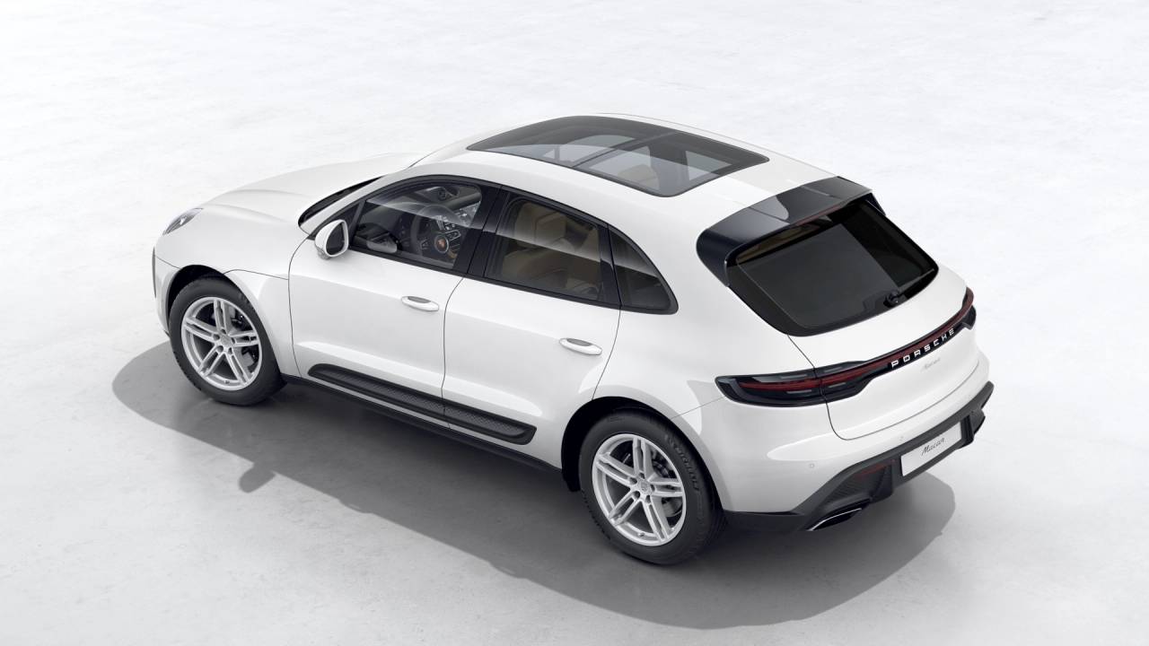2026 Porsche Macan T photo 4