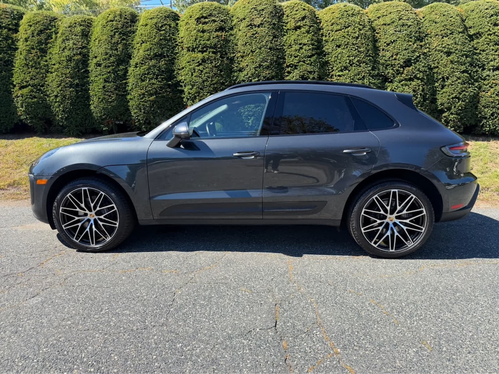 Certified 2024 Porsche Macan SUV