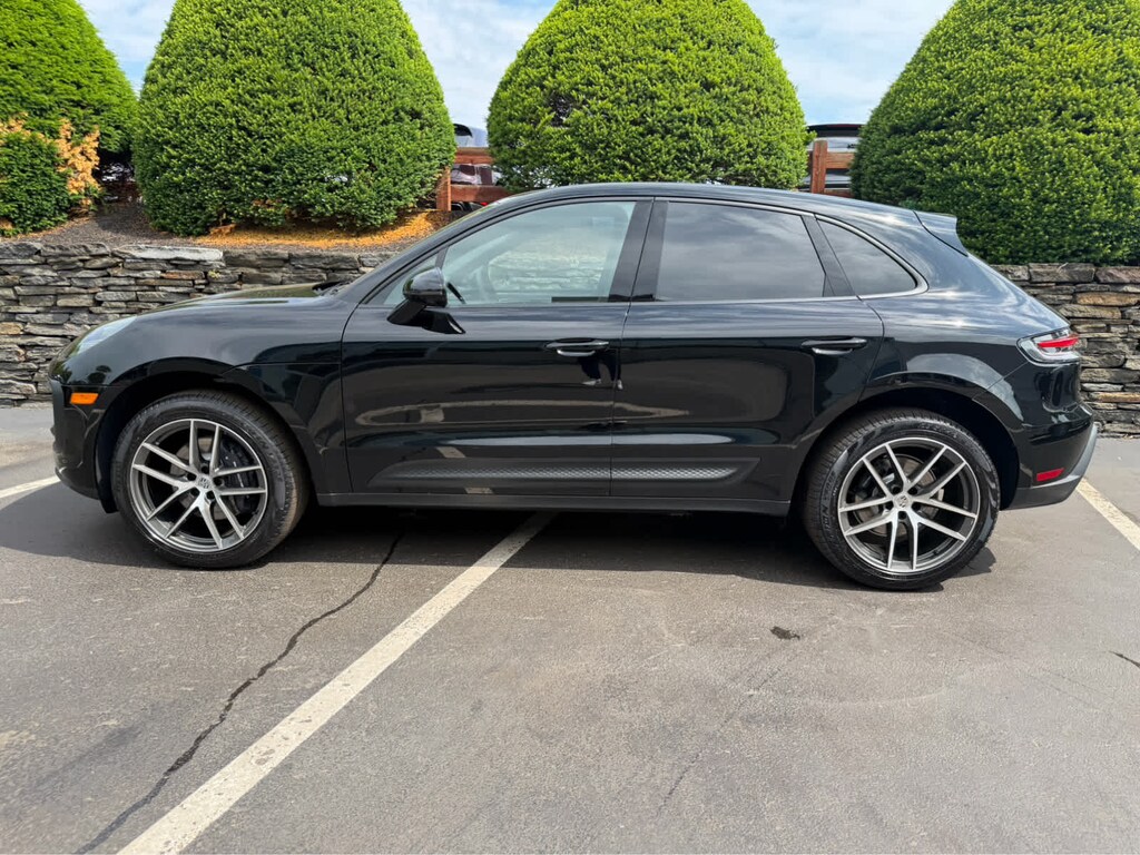 New 2026 Porsche Macan SUV