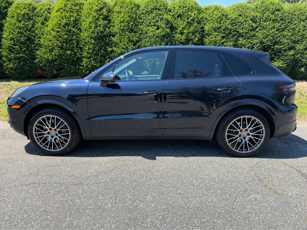 Certified 2023 Porsche Cayenne Platinum Edition SUV