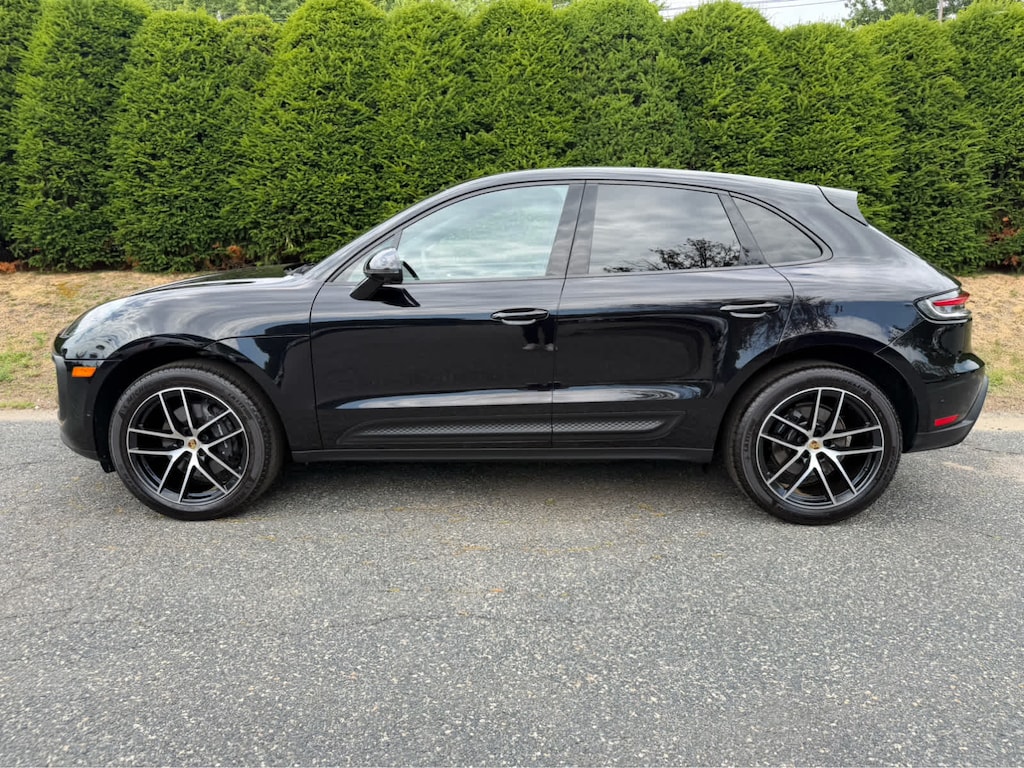 Certified 2023 Porsche Macan SUV