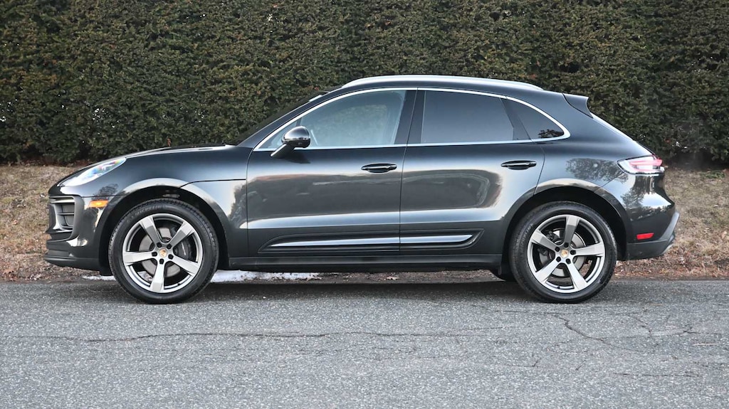 Certified 2024 Porsche Macan SUV