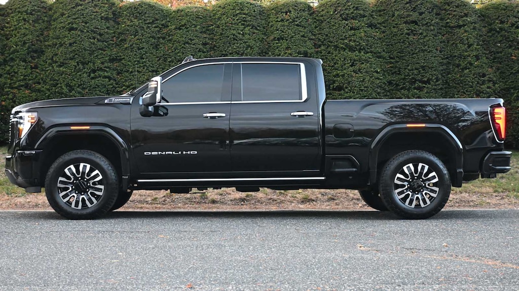 Used 2024 GMC Sierra 2500 HD Denali Ultimate Truck Crew Cab