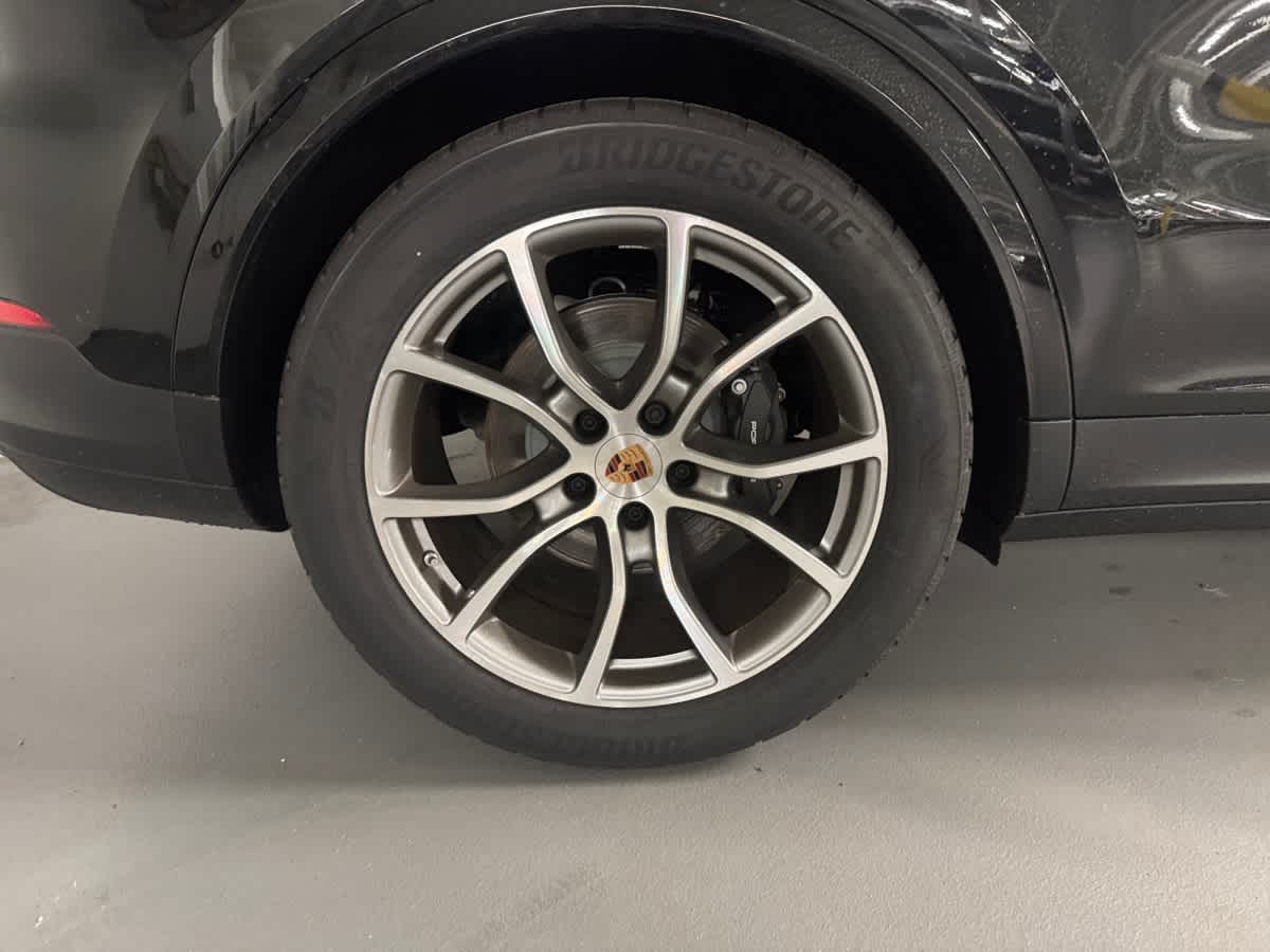 new 2026 Porsche Cayenne car