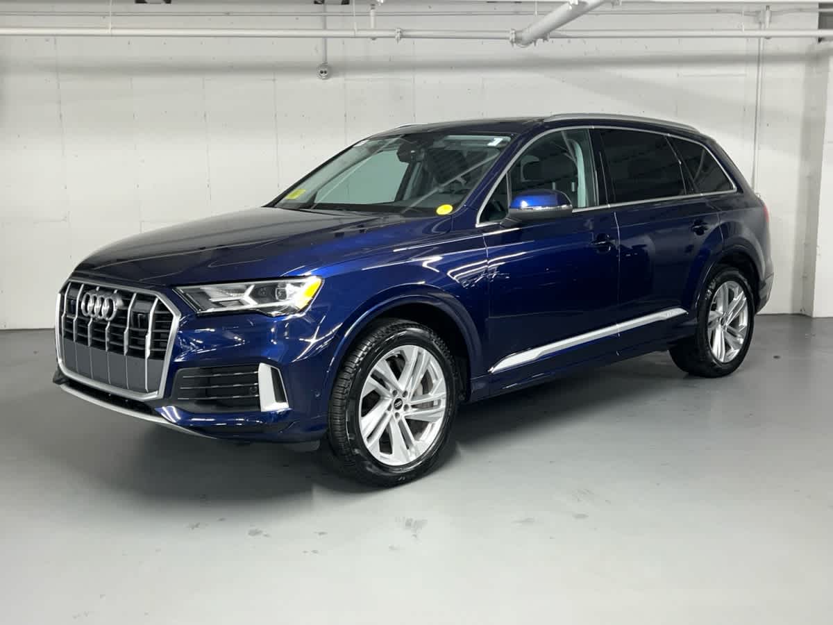 2022 Audi Q7 Premium Plus