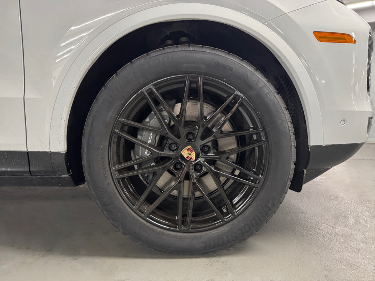 new 2026 Porsche Cayenne car