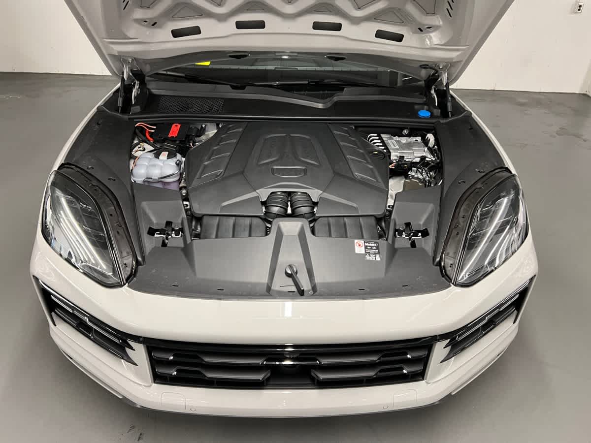 new 2026 Porsche Cayenne car