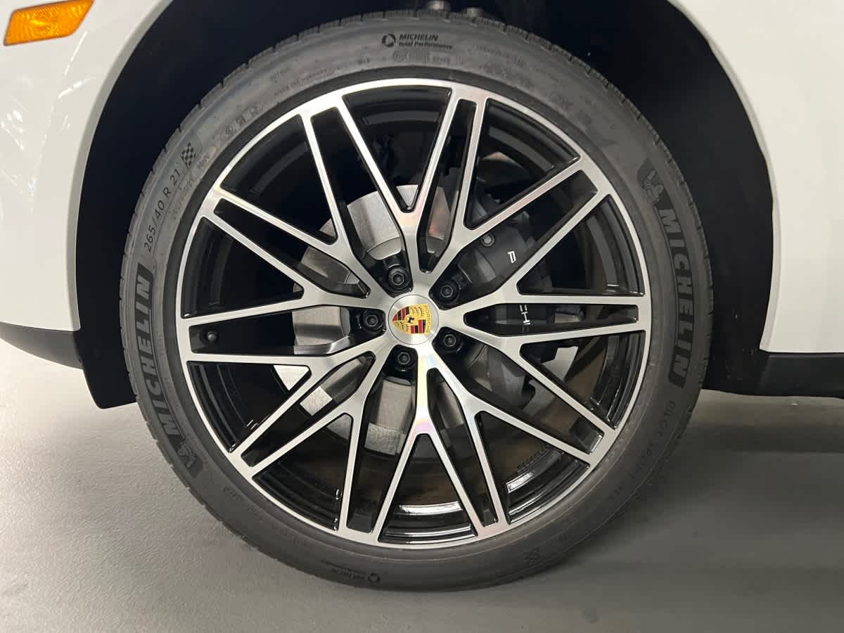 new 2026 Porsche Macan car