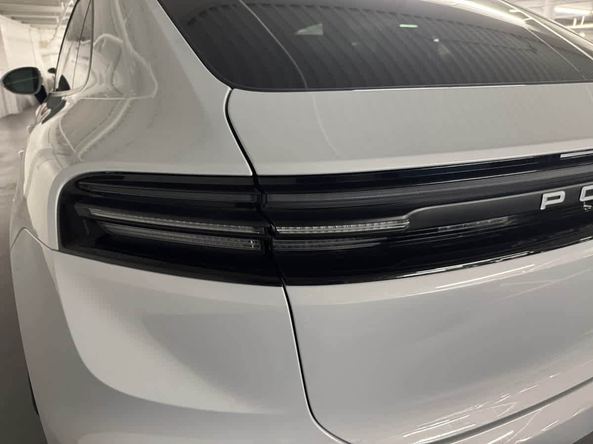 new 2026 Porsche Macan car