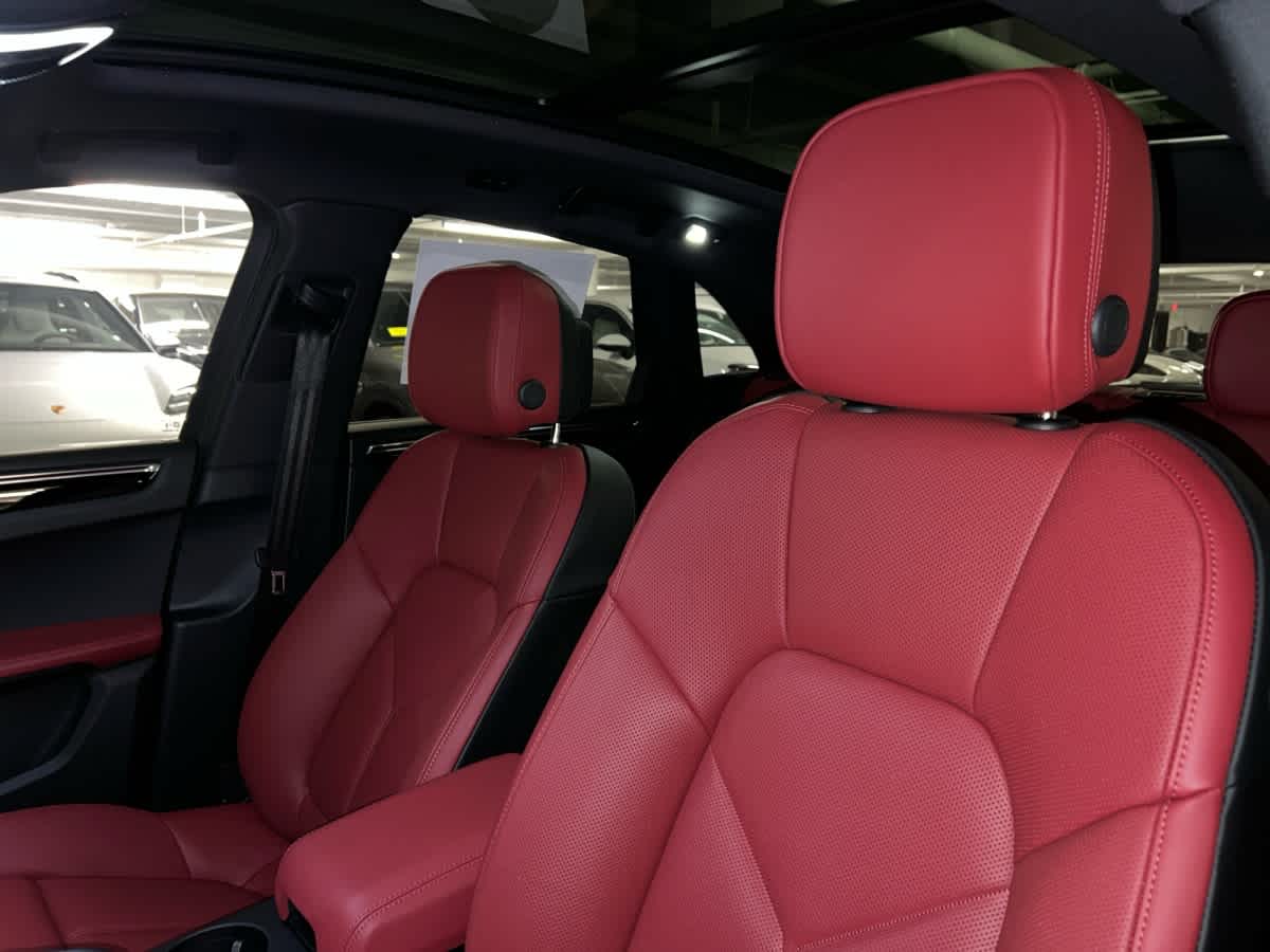 new 2026 Porsche Macan car