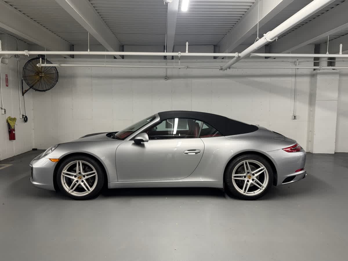 2019 Porsche 911 photo 2