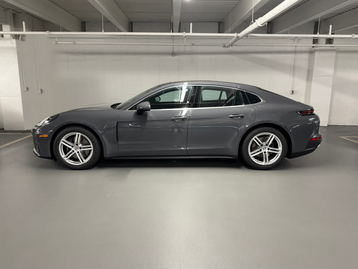 new 2025 Porsche Panamera car