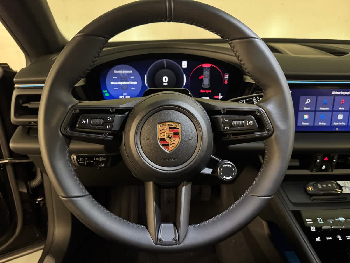 new 2026 Porsche Macan car