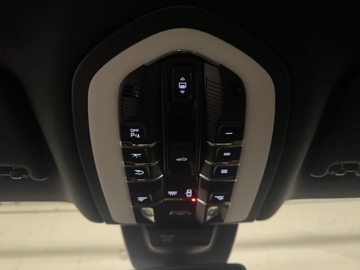 new 2026 Porsche Macan car