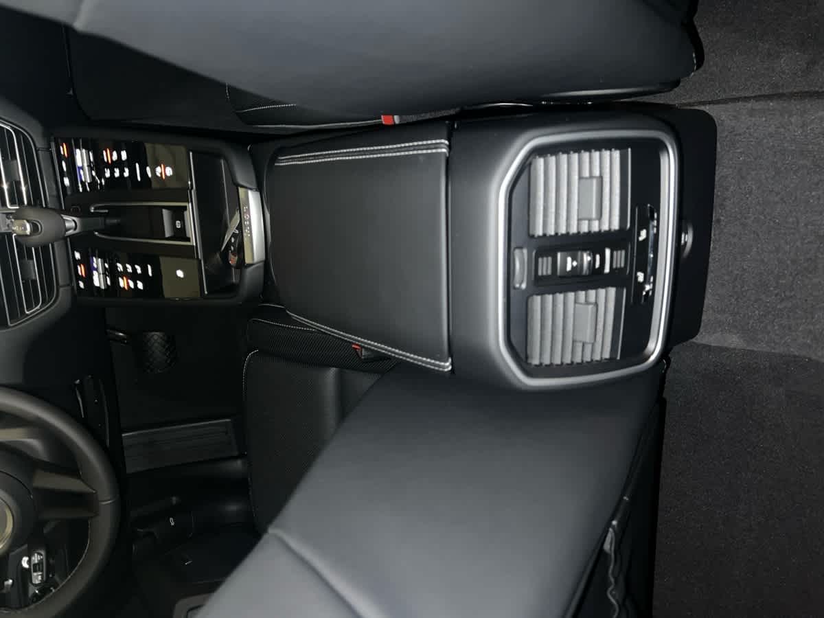 new 2026 Porsche Macan car