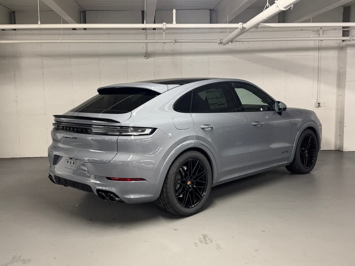 new 2026 Porsche Cayenne car