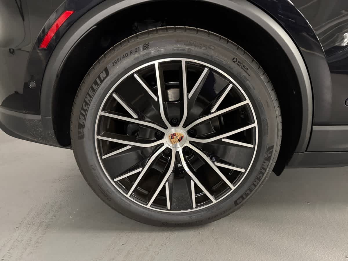 new 2026 Porsche Macan car
