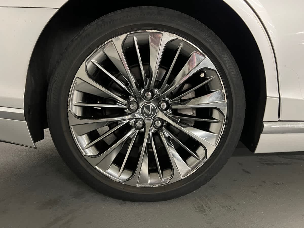 used 2018 Lexus LS 500 car, priced at $39,998
